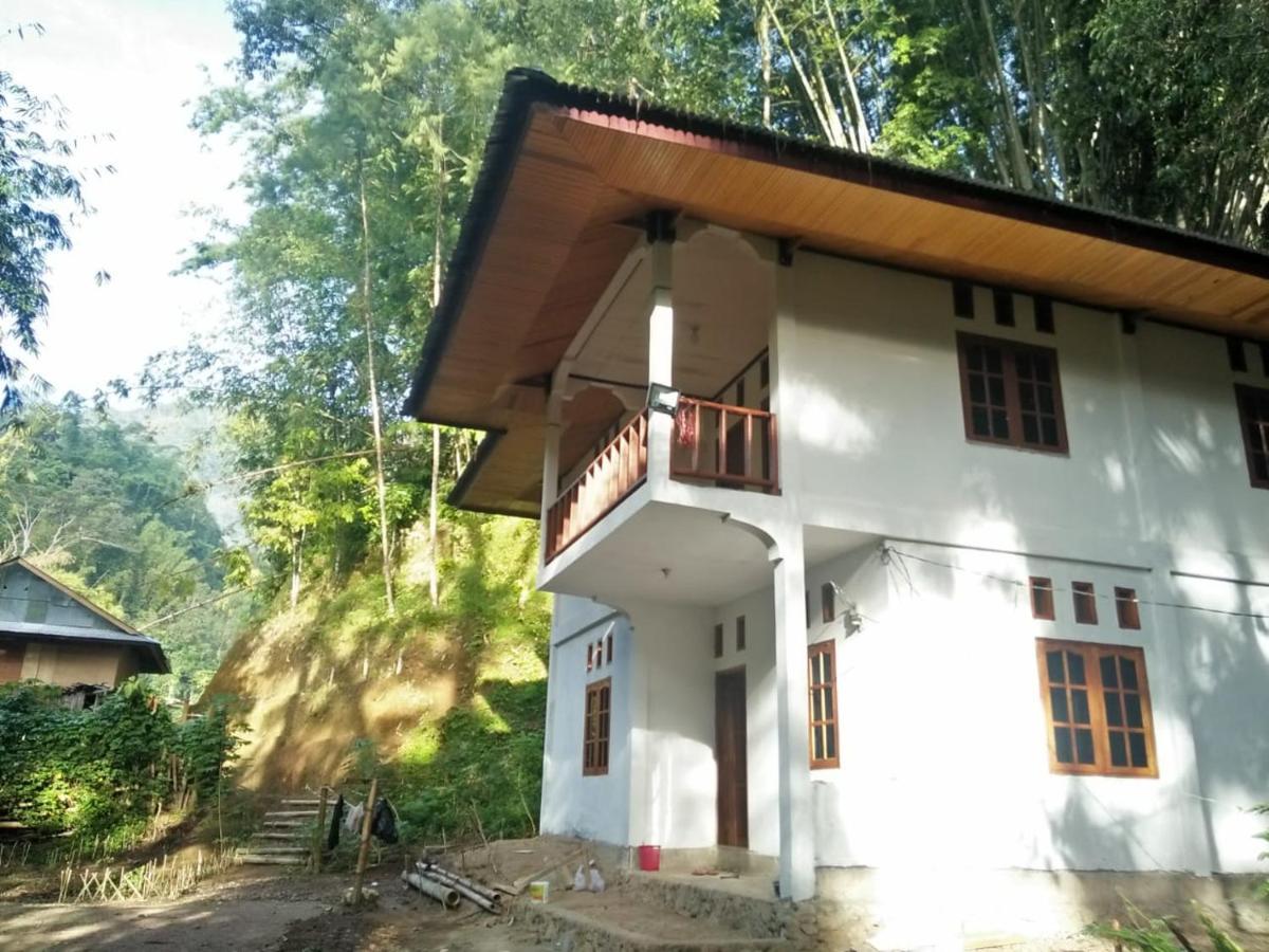 Sugi House Toraja - Villa Penginapan Sewa Harian Rantepao Luaran gambar
